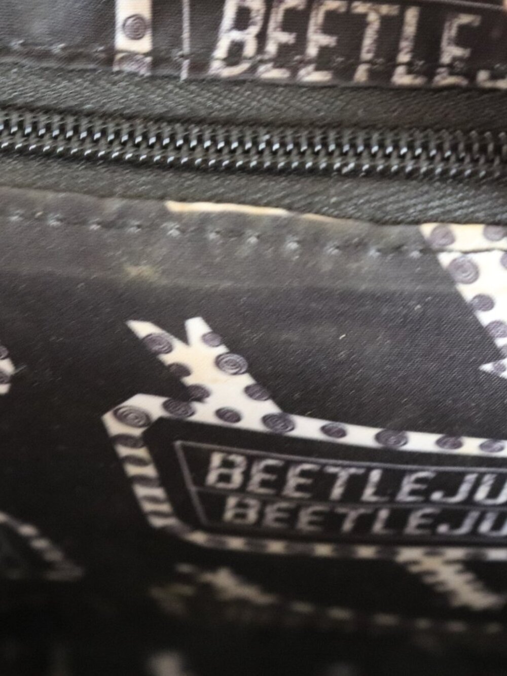 Loungefly Beetlejuice Recently Deceased Women's Mini Backpack Faus Leather - Picture 7 of 8